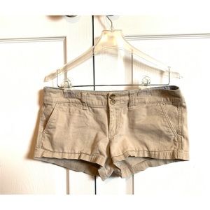 American Eagle Midi Khaki Shorts